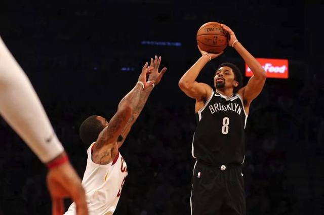 薪资专家Bobby Marks：快船与保罗分手有3种方式可选