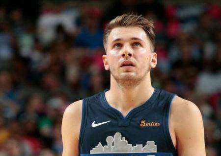 梦回2010，墨西哥vs南非是世界杯历史首次两度上演的揭幕战