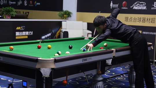 戴维斯的 戴维斯的